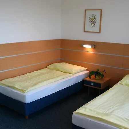 Hotel Gaestehaus Der Lk-technik 3*