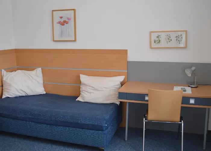 Hotel Gaestehaus Der Lk-technik